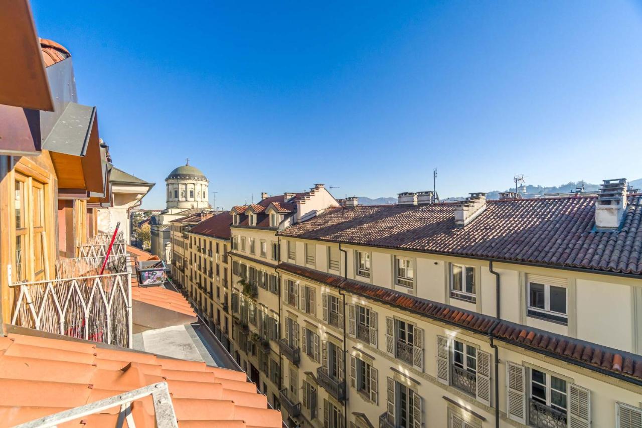 Porta Nuova Apartments! San Massimo Flat 3 Torino